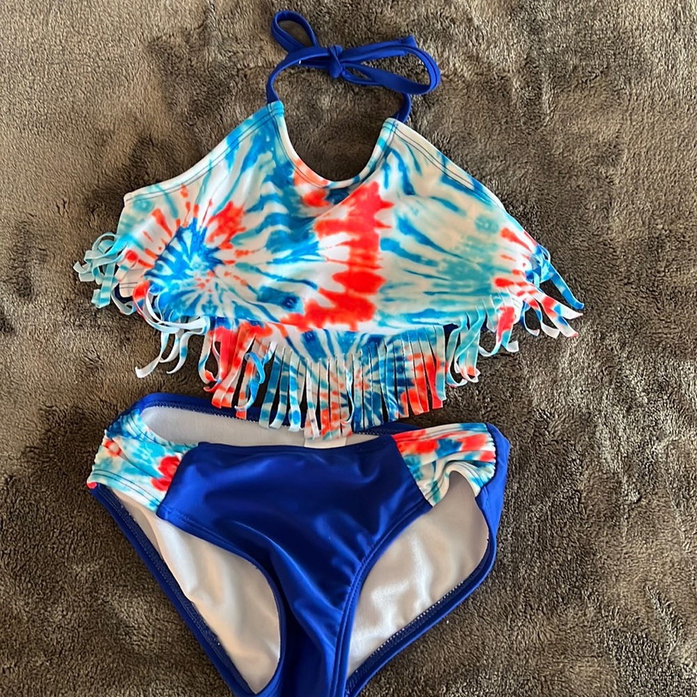 American tie-dye Cat & Jack bikini. Size XS (4/5)